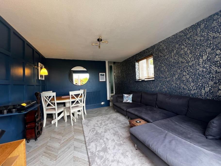 Boutique 2 Storey Nr Centre Holiday home